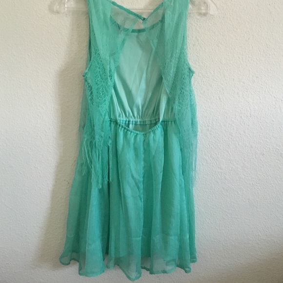 Dress - Picture 2 of 2