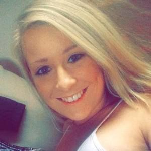 Meet your Posher, Brittney