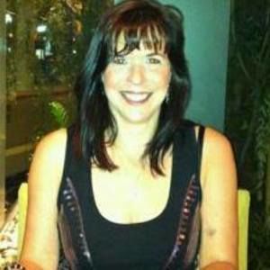 Meet your Posher, Denise