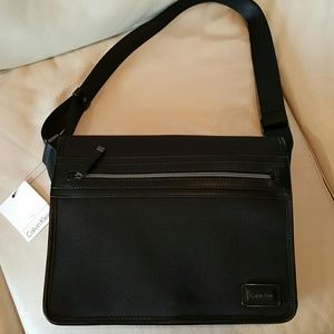 Calvin Klein messenger bag