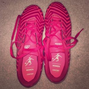 Woman's Addias soccer cleats