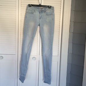 Uniqlo light denim jeans