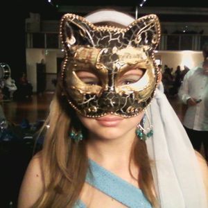 Meet your Posher, Emma