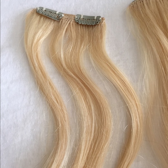 Real hair 18 inch clip in extensions