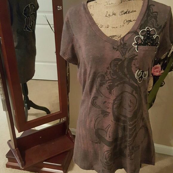 Top - Picture 2 of 4