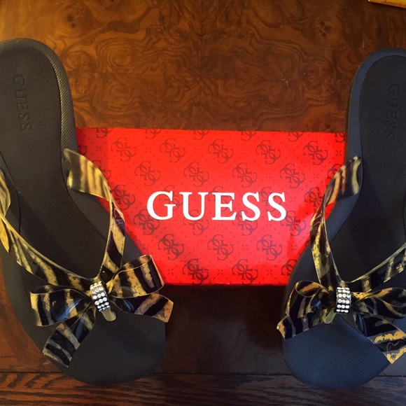 Brand new, never worn Guess sandals
