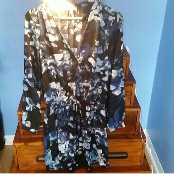 Gorgeous Dress - Picture 2 of 3