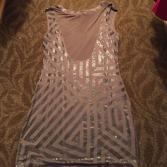 Express Bodycon - Picture 2 of 3