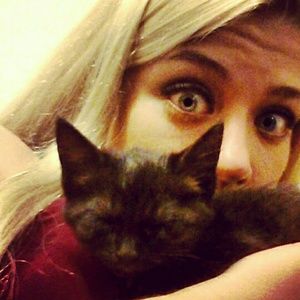 Meet your Posher, Lisa