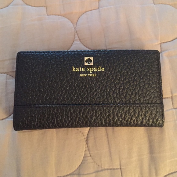Black Kate Spade Wallet