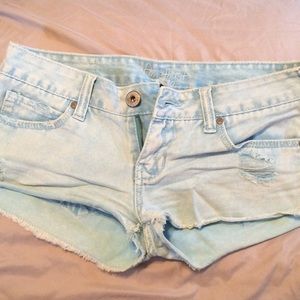 Light blue wash jean shorts