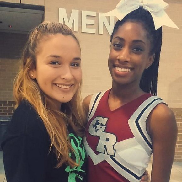 Meet your Posher, Amanda - Picture 1 of 1