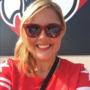 Meet your Posher, Lori