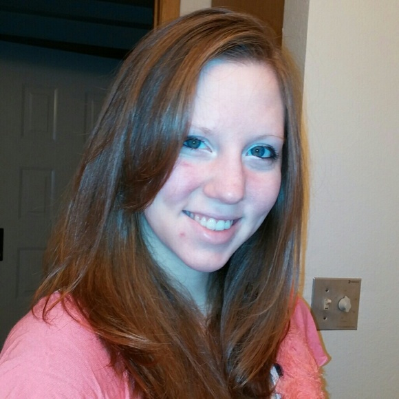 Meet your Posher, Kristen - Picture 1 of 1