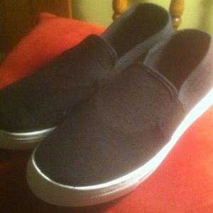 Black shoes NWT