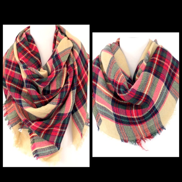 Plaid Blanket Scarf - Picture 3 of 4