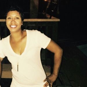 Meet your Posher, Jasmine