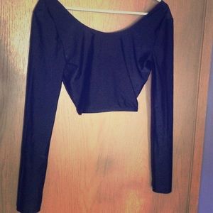 Long sleeve crop top