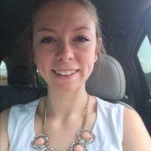 Meet your Posher, Megan