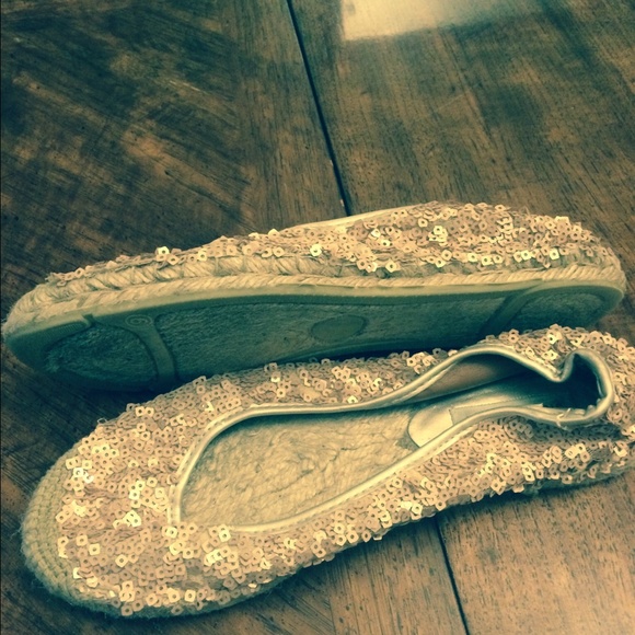 STEVE MADDEN sequin espadrilles.