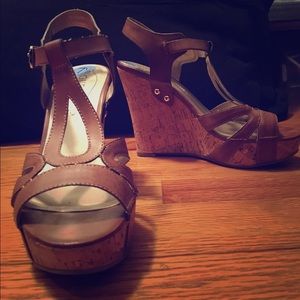 Guess brown wedges