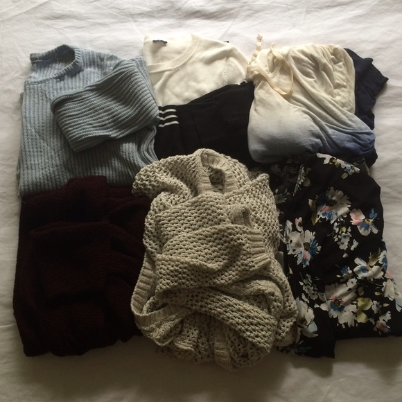 Brandy Melville collection! - Picture 3 of 4