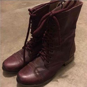 Cranberry Steve Madden Troopa Combat Boots