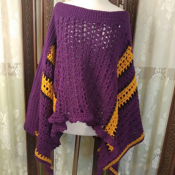 Purple and mustard poncho - Picture 1 of 2