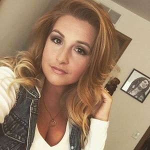 Meet your Posher, Lindsey