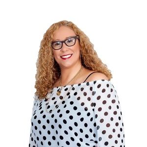 Meet your Posher, Jackie