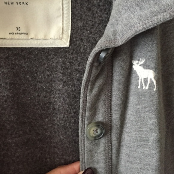 A&F Jacket - Picture 2 of 2