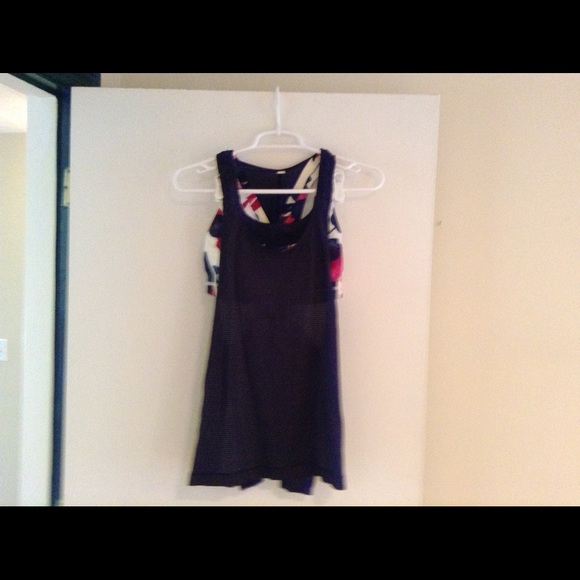 Lululemon tank