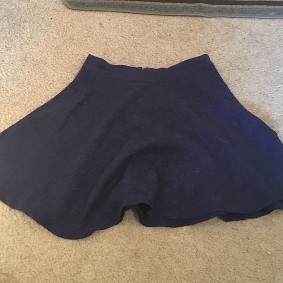 Forever 21 Dresses & Skirts - Forever 21 Skater Skirt