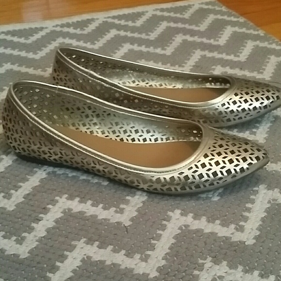 Carlos Santana flats