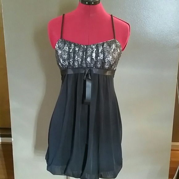 Trendy black dress