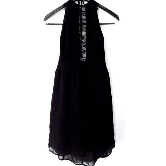 Windsor backless dress
