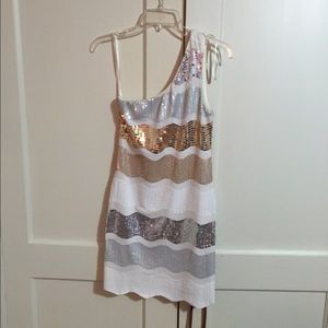 Sequin dress. White/Gold/silver
