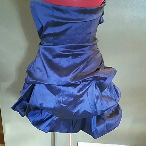 Trendy party dress - Picture 3 of 3