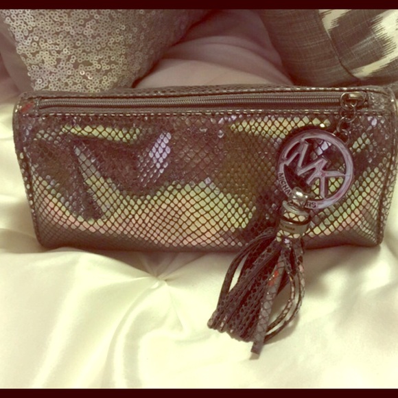 Michael Kors Makeup Bag