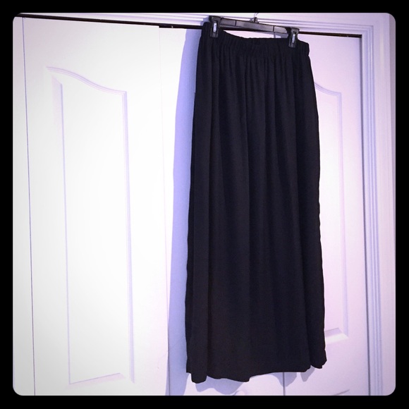 Kenneth Cole long skirt - Picture 1 of 2