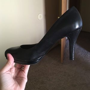 Black heels