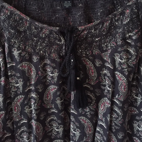 Loose Top - Picture 2 of 2