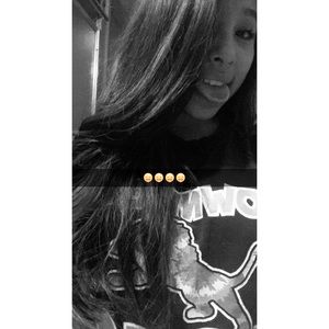 Meet your Posher, Nayely