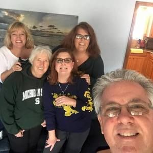 Meet your Posher, Patti