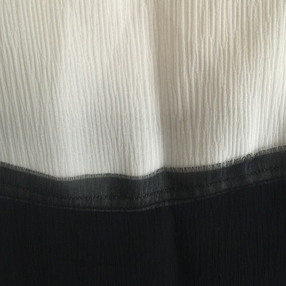 Colorblock top - Picture 4 of 4