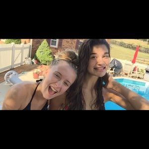 Meet your Posher, Emma