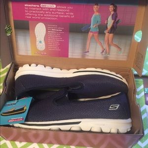 Sketchers Go Walk Memory foam