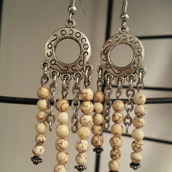 Earrings - Picture 2 of 2