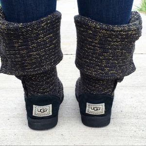 Classic Knit UGGS