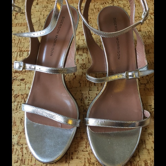 Silver Ankle Strap Heels Size 7.5